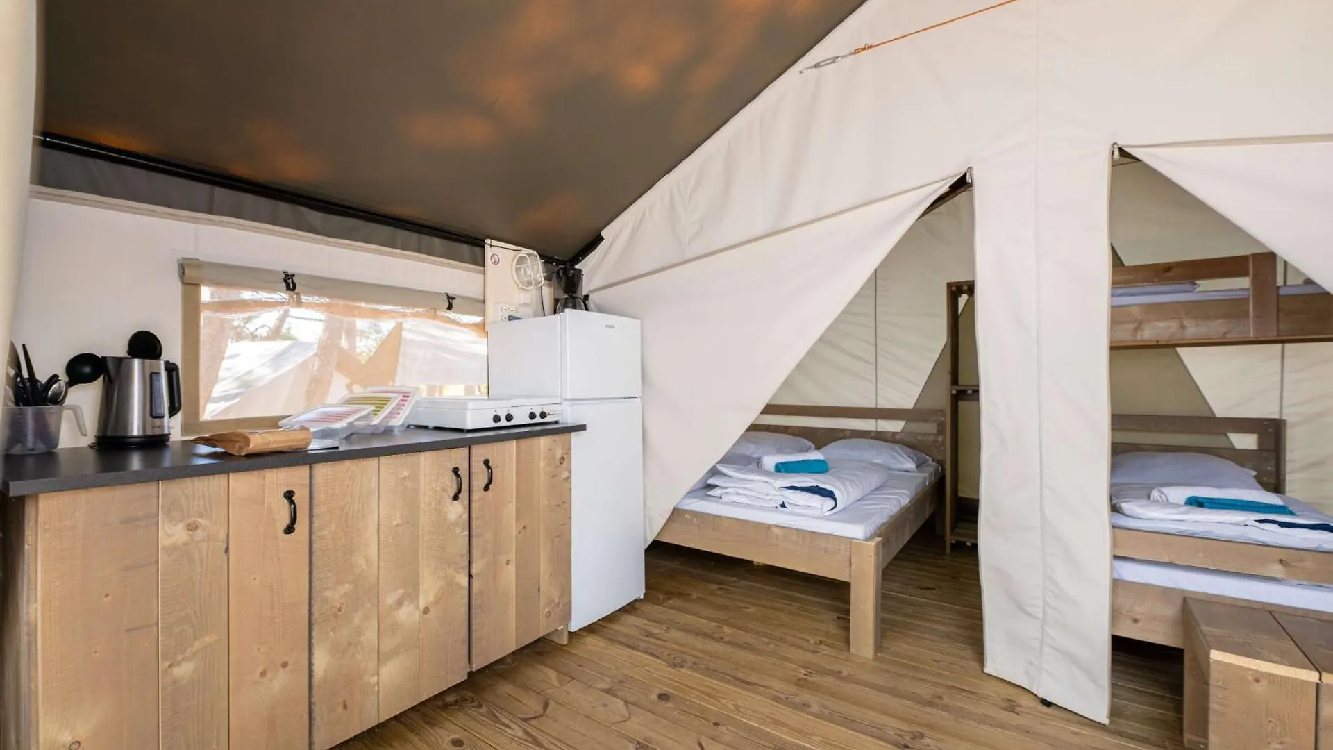 Camping Easyatent Safari Tent Comfort Krk Krk Town Croatie